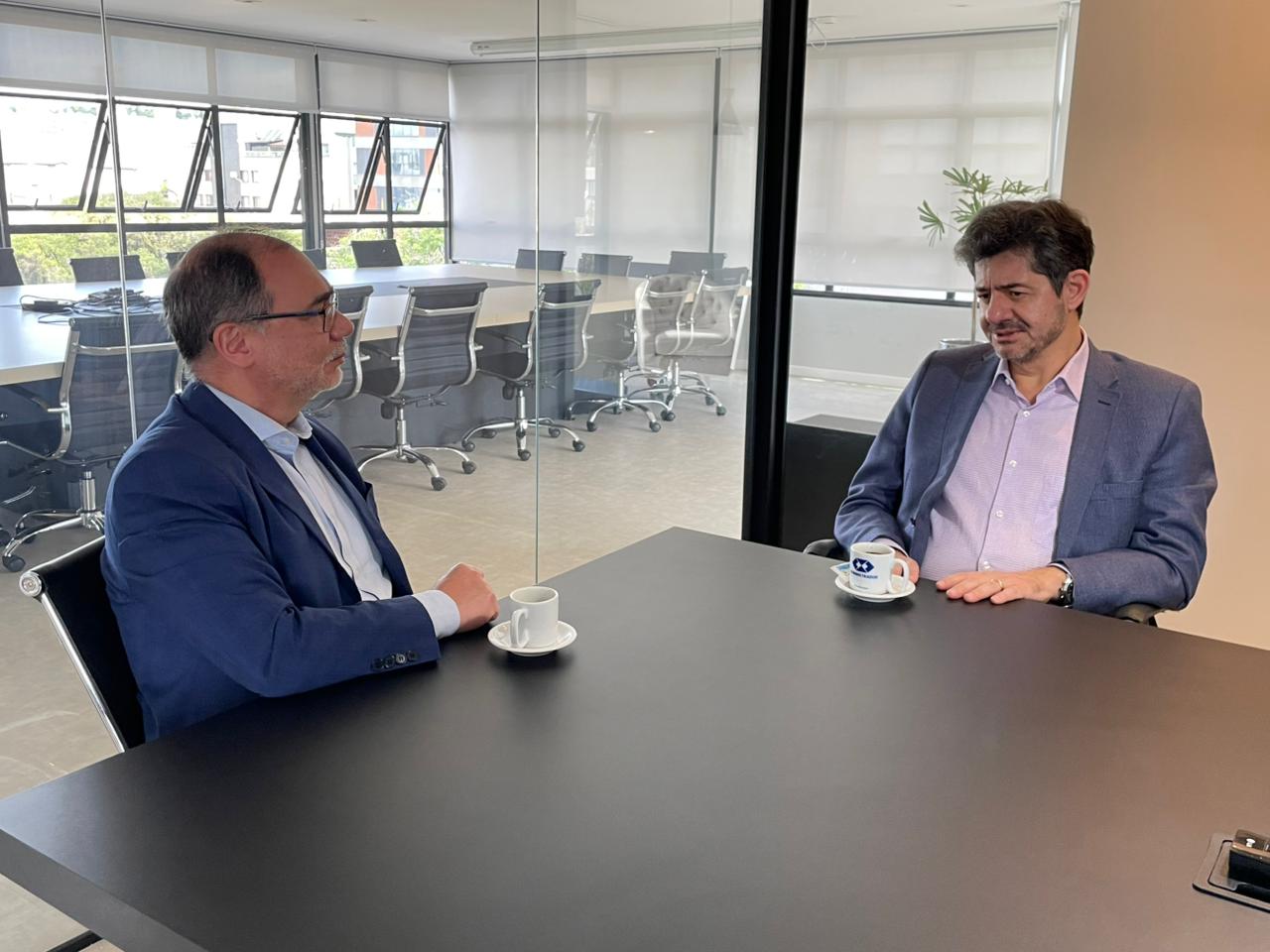 CRA-RS recebe deputado Tiago Simon para ratificar apoio institucional a projeto que regulamenta publicidade das bets no estado